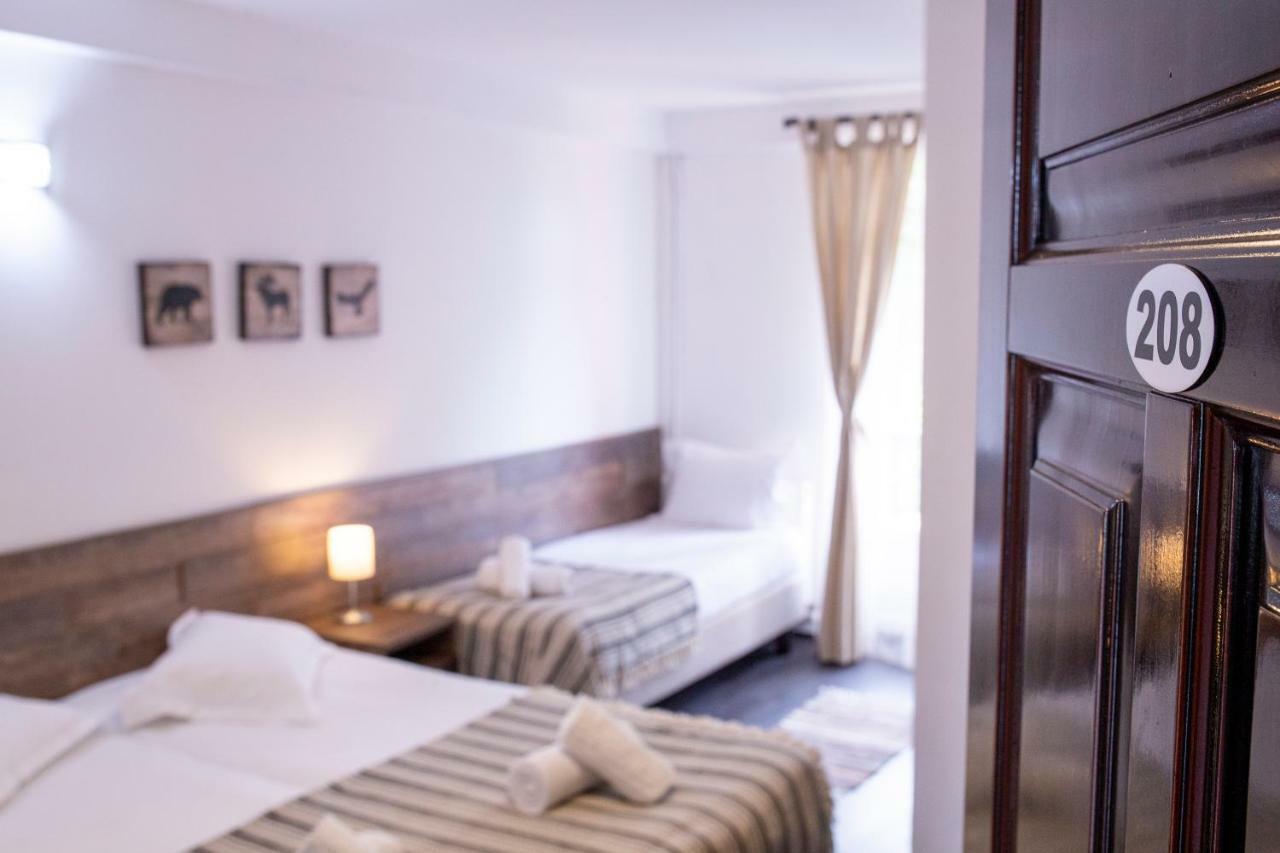 Hotel Floare De Colt Manastirea Humorului Exterior photo